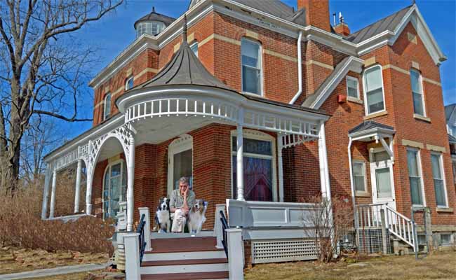 Vonnegut.house.GaWy_650x400